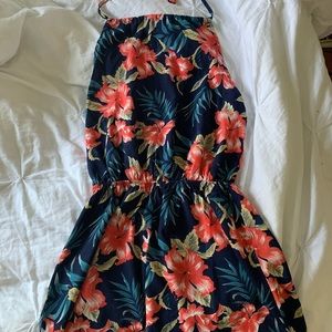 Shein floral romper size Medium